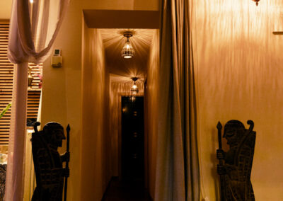 Salle de séminaire Portail vers la salle de massage